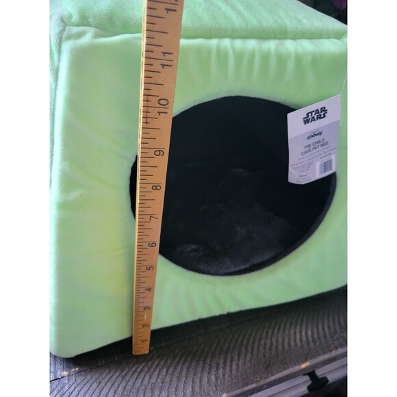Brand-New Chewy Star Wars Mandalorian The Child Cave Pet Bed Baby Yoda Grogu - Picture 4 of 11